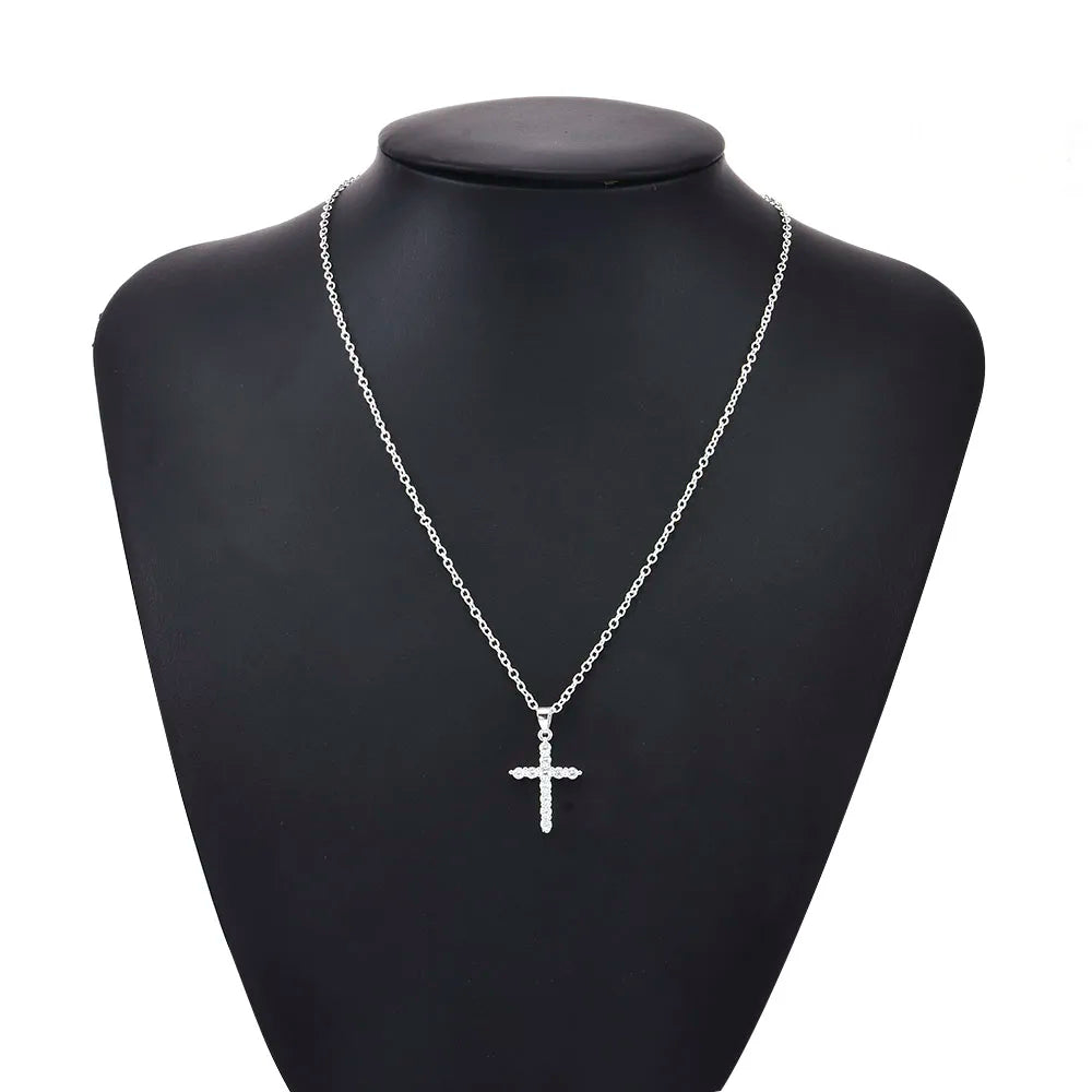 Simple Love Cross Pendant Choker Necklace Charm Rhinestone Couples Jewelry Women's Neck Chain Christmas Gift Lady Necklace