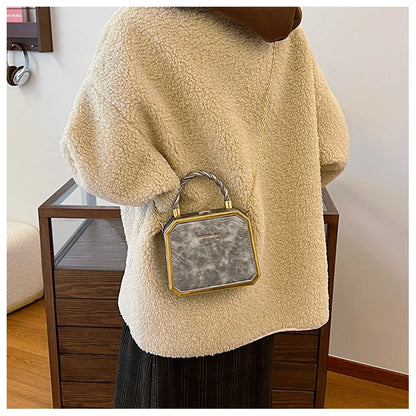 Senior Women's Handbag Explosion Fashion Portable Chain One Shoulder Bag Texture Foreign Style Cross Body Small Square Bag