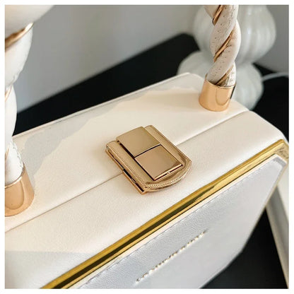 Female Bags on Sale 2024 High Quality Westernized Minimalist and Versatile High-end Box Bag New Exquisite Chain Crossbody Bag